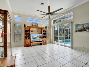 4921 NW 112th Dr, Coral Springs FL 33076