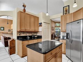 4921 NW 112th Dr, Coral Springs FL 33076