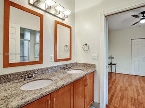 4921 NW 112th Dr, Coral Springs FL 33076