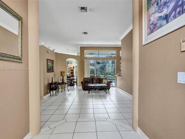 4921 NW 112th Dr, Coral Springs FL 33076