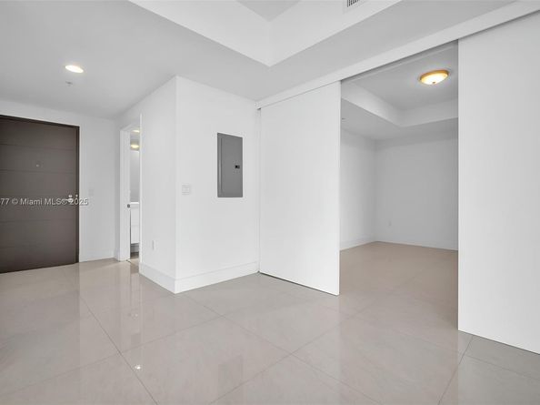 17301 Biscayne Blvd 1108, Aventura FL 33160