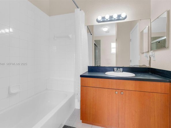 8761 SW 21st St, Miramar FL 33025