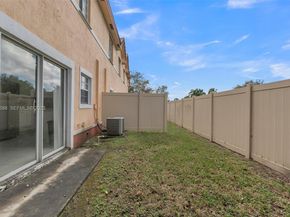 8761 SW 21st St, Miramar FL 33025