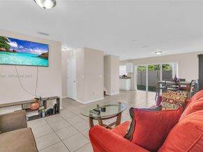 8761 SW 21st St, Miramar FL 33025