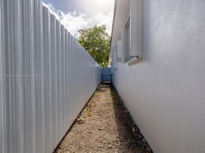 1847 NW 63rd St, Miami FL 33147