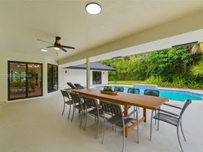 2 Dunbar Rd, Palm Beach Gardens FL 33418