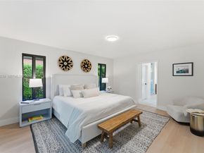 2 Dunbar Rd, Palm Beach Gardens FL 33418