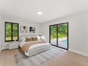 2 Dunbar Rd, Palm Beach Gardens FL 33418