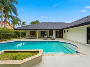 2 Dunbar Rd, Palm Beach Gardens FL 33418