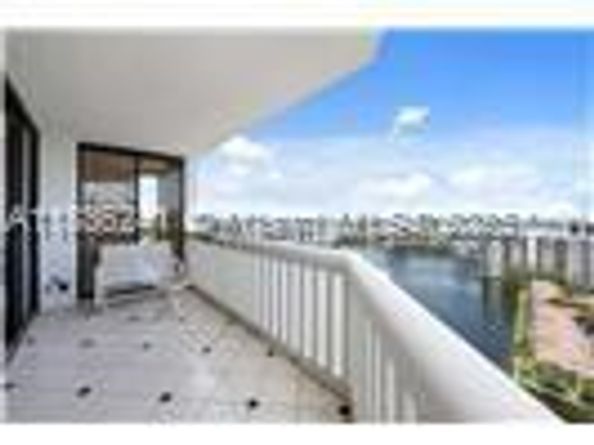 1000 W Island Blvd 2909, Aventura FL 33160