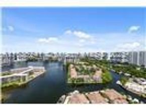 1000 W Island Blvd 2909, Aventura FL 33160