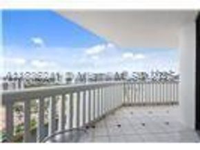 1000 W Island Blvd 2909, Aventura FL 33160