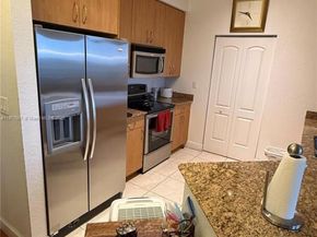 1830 Radius Dr 1106, Hollywood FL 33020