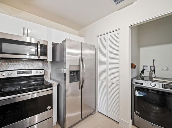 6723 NW 6th Ave, Miami FL 33150