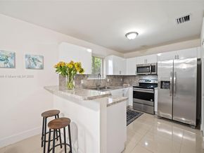 6723 NW 6th Ave, Miami FL 33150