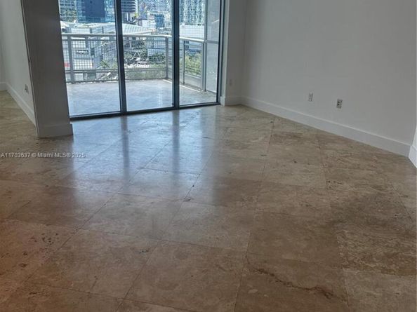 350 S Miami Ave 1704, Miami FL 33130