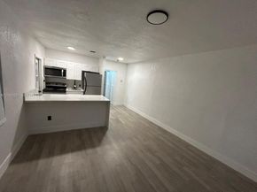 790 NW 56th St, Miami FL 33127