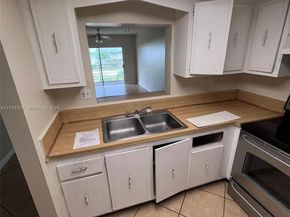 3710 NW 21st St 411, Lauderdale Lakes FL 33311