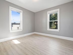 62 May St, Worcester MA 01610