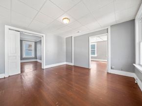 62 May St, Worcester MA 01610