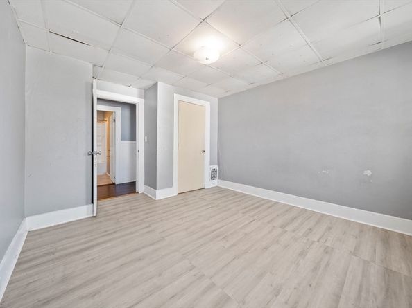 62 May St, Worcester MA 01610