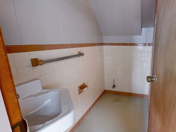 20 Clyde St, Fitchburg MA 01420