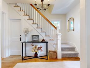20 Clyde St, Fitchburg MA 01420