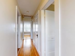20 Clyde St, Fitchburg MA 01420