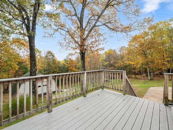31 Lyford Rd, Spencer MA 01562