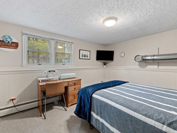 31 Lyford Rd, Spencer MA 01562