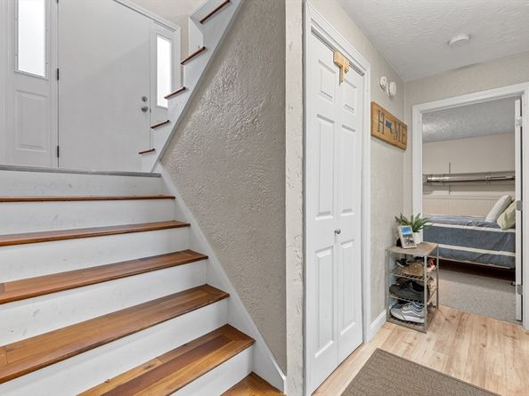 31 Lyford Rd, Spencer MA 01562