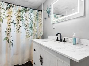 74 Princeton St, Gardner MA 01440