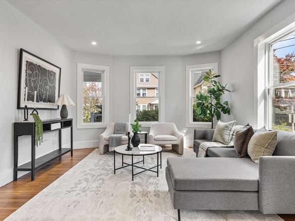 30-32 Boyd Street 30, Watertown MA 02472