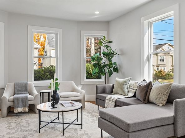 30-32 Boyd Street 30, Watertown MA 02472