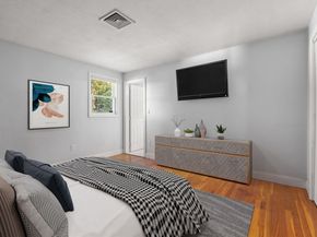 14 Raylen Ave, Peabody MA 01960