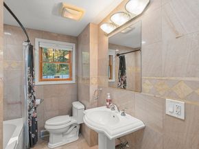 14 Raylen Ave, Peabody MA 01960