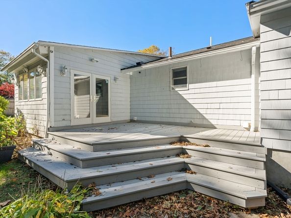 14 Raylen Ave, Peabody MA 01960