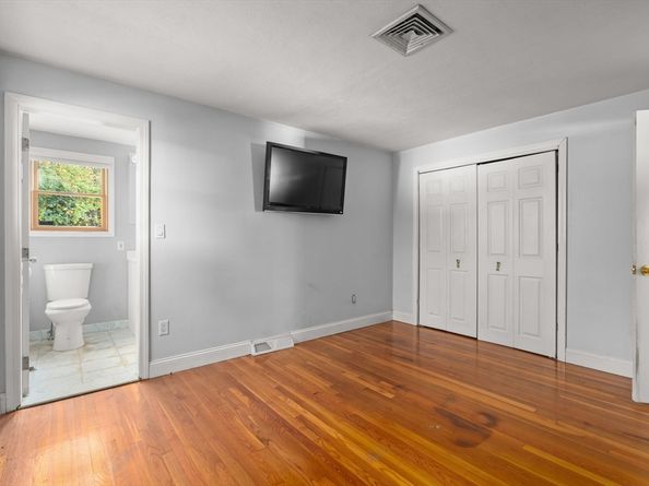 14 Raylen Ave, Peabody MA 01960