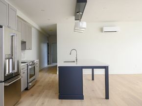 21 Tanglewood 2, Boston MA 02124