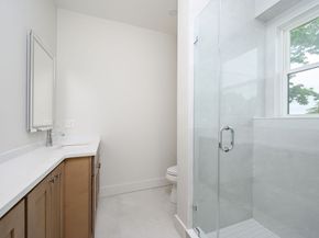 21 Tanglewood 2, Boston MA 02124