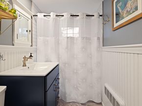 725 Haverhill St, Reading MA 01867