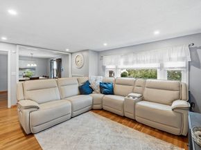 39 Gallows Hill Rd, Salem MA 01970