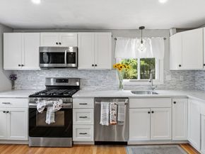 39 Gallows Hill Rd, Salem MA 01970