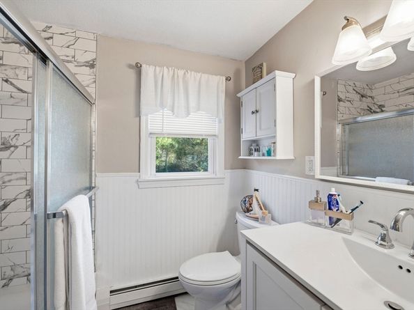 39 Gallows Hill Rd, Salem MA 01970