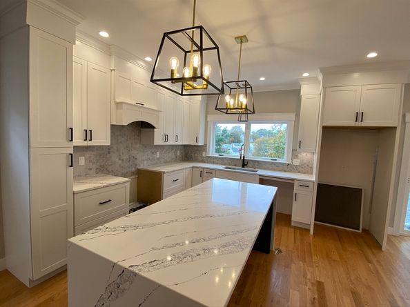 65 Montclair Ave, Waltham MA 02451