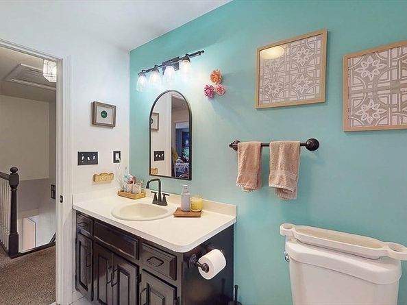 894 Marston Rd, Northbridge MA 01588