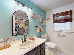 894 Marston Rd, Northbridge MA 01588