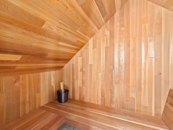 335 Ocean St, Marshfield MA 02050