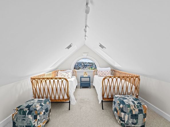 335 Ocean St, Marshfield MA 02050