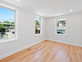 290 Washington 1, Marblehead MA 01945